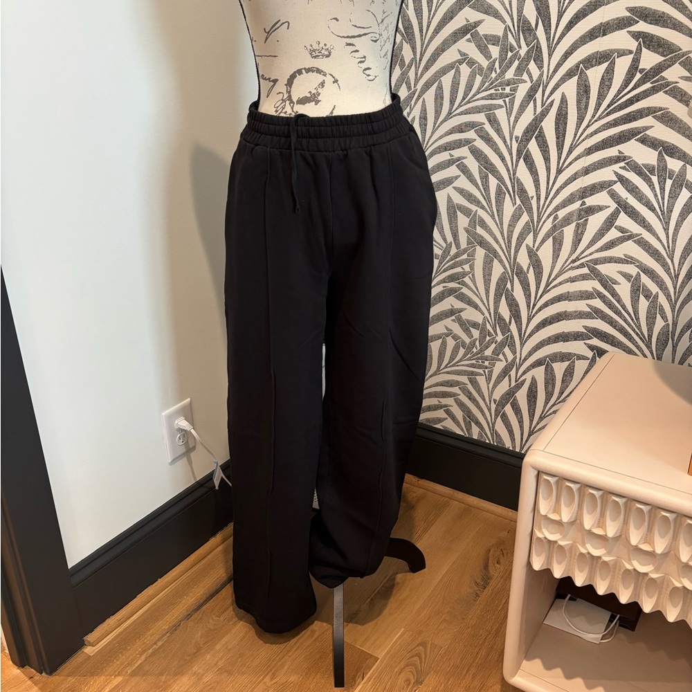 Mate the Label wide leg sweatpants. Organic cotton. Never worn. Casual or dressy